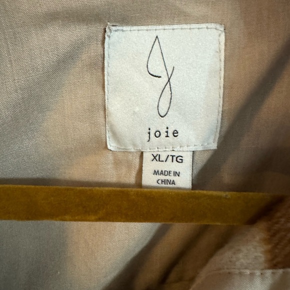 Joie Tan Plaid Cropped Fleece Jacket - Picture 3 of 9